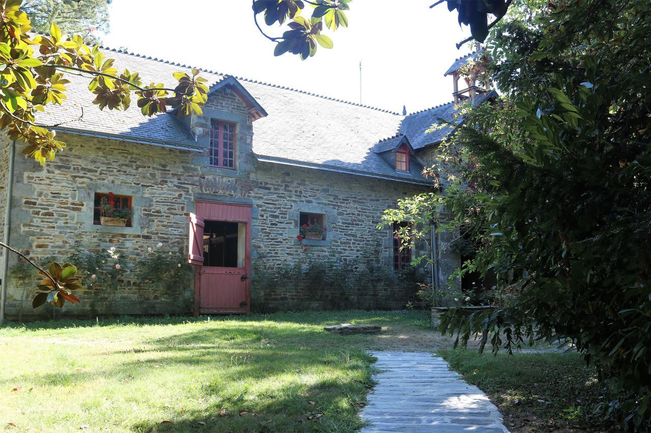 Cottage Du Manoir De Tregaray Sixt-sur-Aff Eksteriør billede